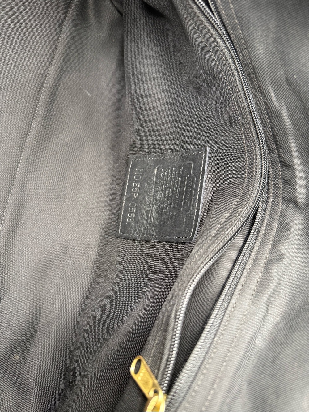 COACH WEEKENDER TRAVEL DUFFLE BLACK - Picture 11 of 12